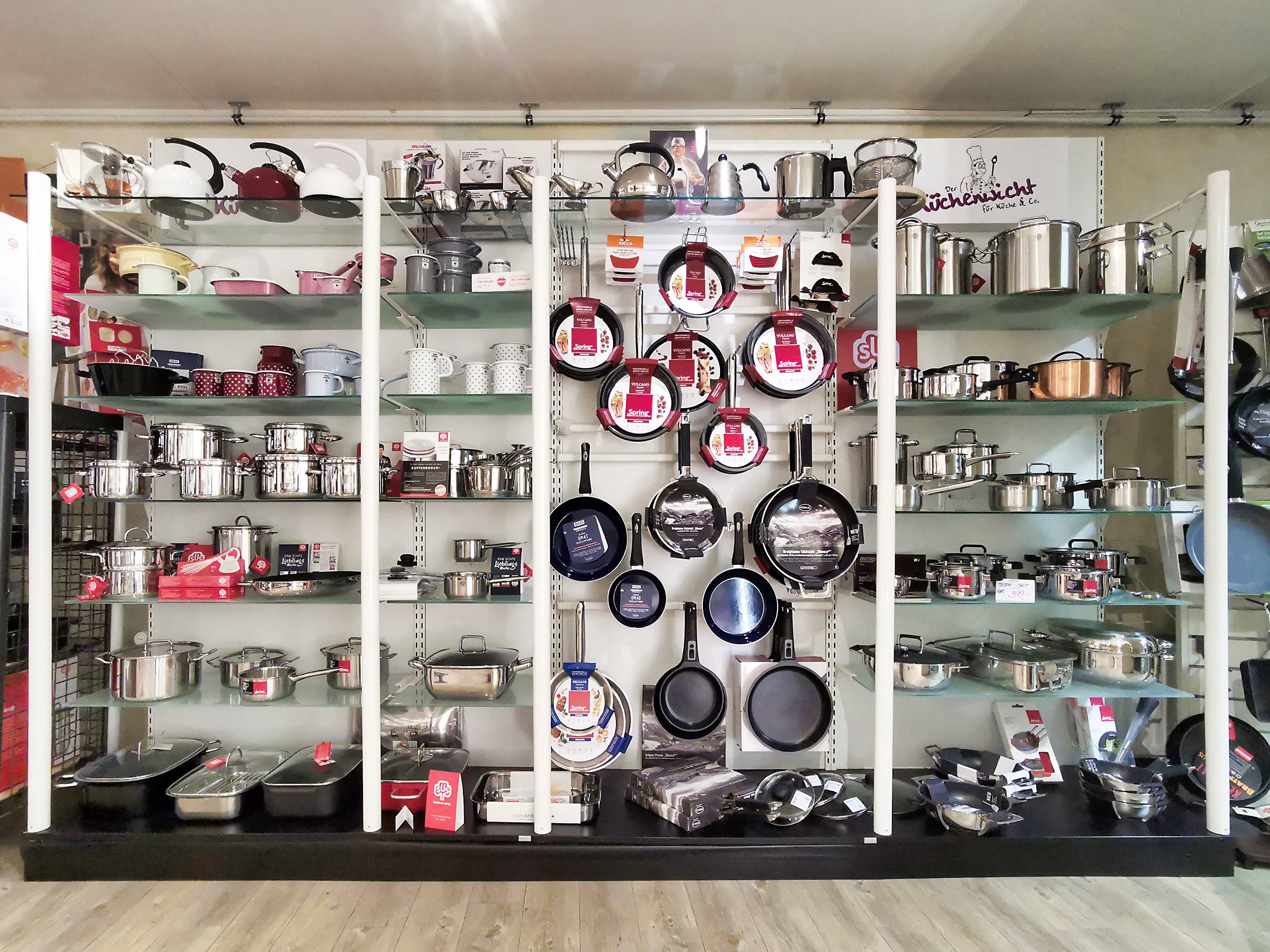 Pfannen und Töpfe ... bei Ihrem Küchenwicht werden Sie garantiert fündig!